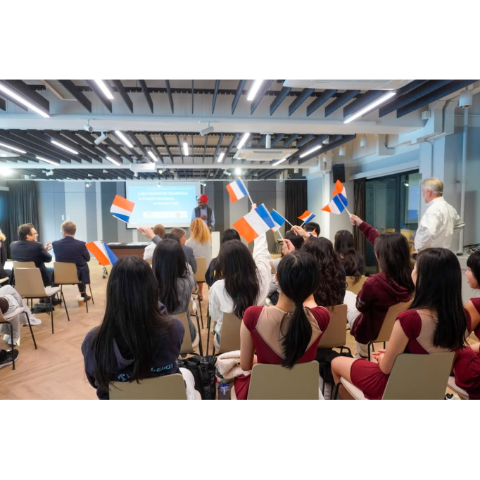 571127701_1279847120822042_264004011085436035_n