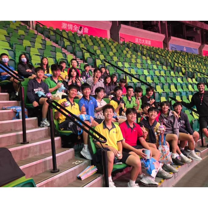 584006330_1298513532288734_9159038845811422210_n